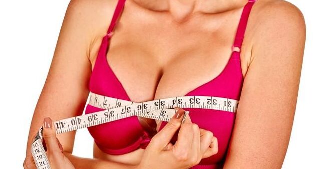Breasts that have become larger after placing compresses